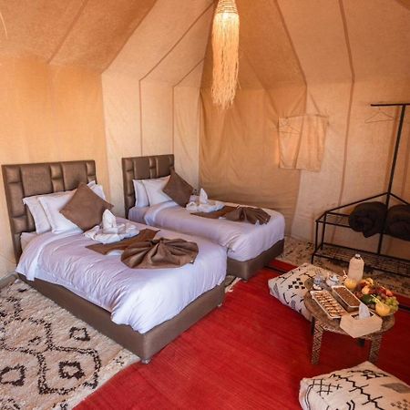 Hotel Host Luxury Camp à Merzouga Extérieur photo